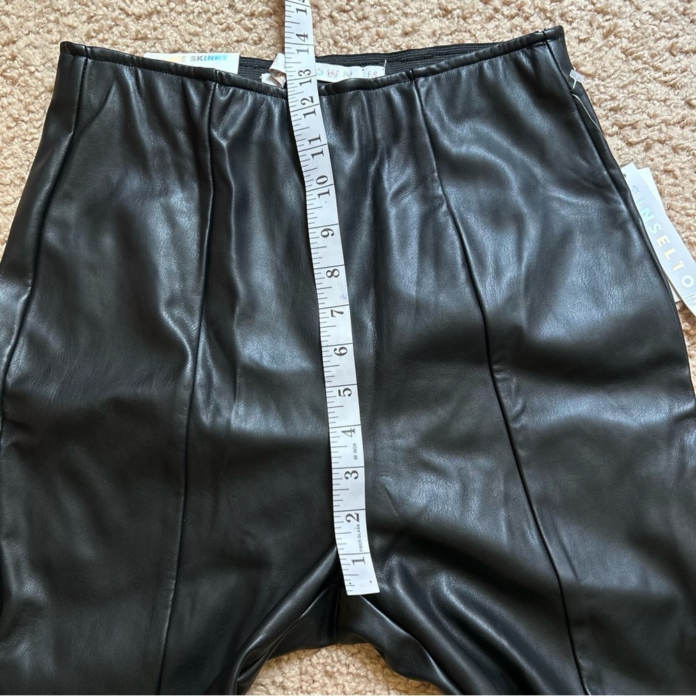 Tinseltown | High Rise Skinny Faux Leather Leggings - Picture 10 of 11